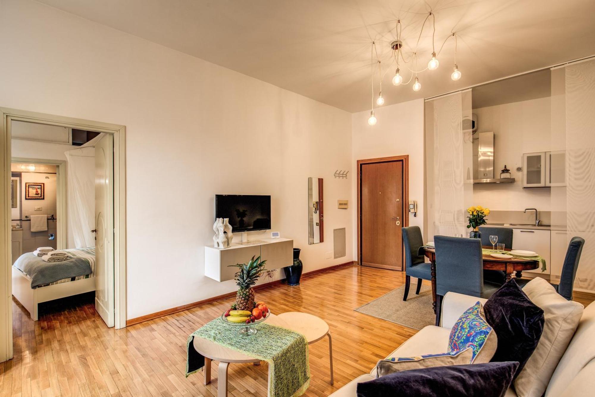 Elegant Apartment Behind The Colosseum روما المظهر الخارجي الصورة