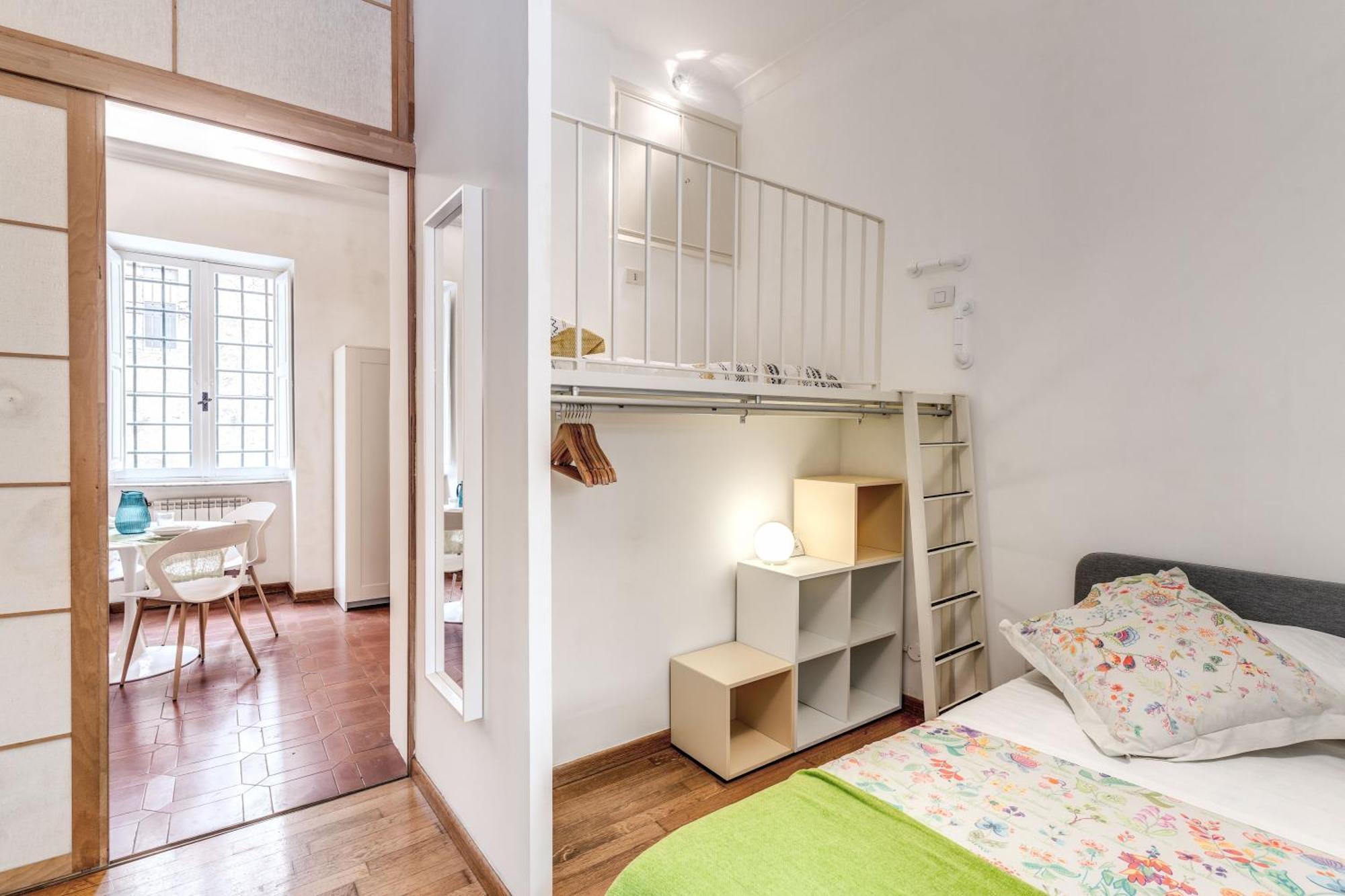 Elegant Apartment Behind The Colosseum روما المظهر الخارجي الصورة