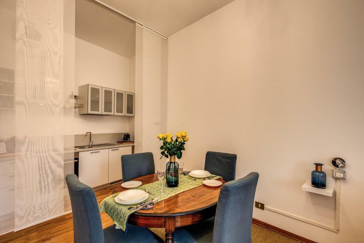 Elegant Apartment Behind The Colosseum روما المظهر الخارجي الصورة